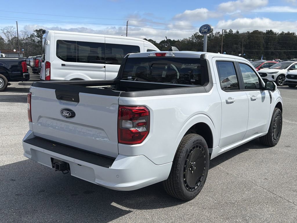 New 2026 Ford Maverick Lobo image 5