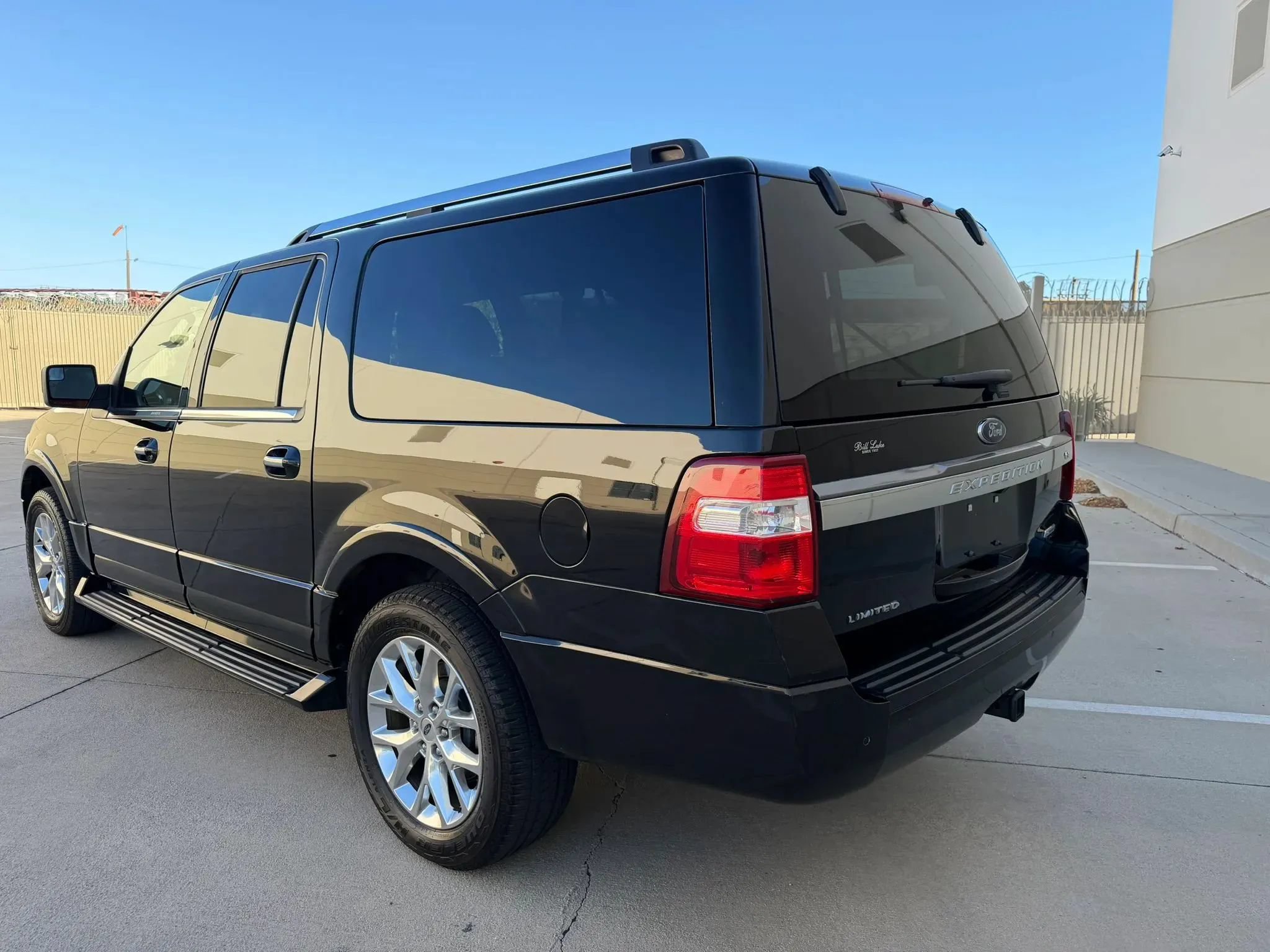 Used 2017 Ford Expedition EL Limited RWD image 7