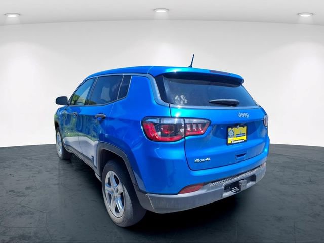 Used 2023 Jeep Compass Sport AWD/4WD image 19