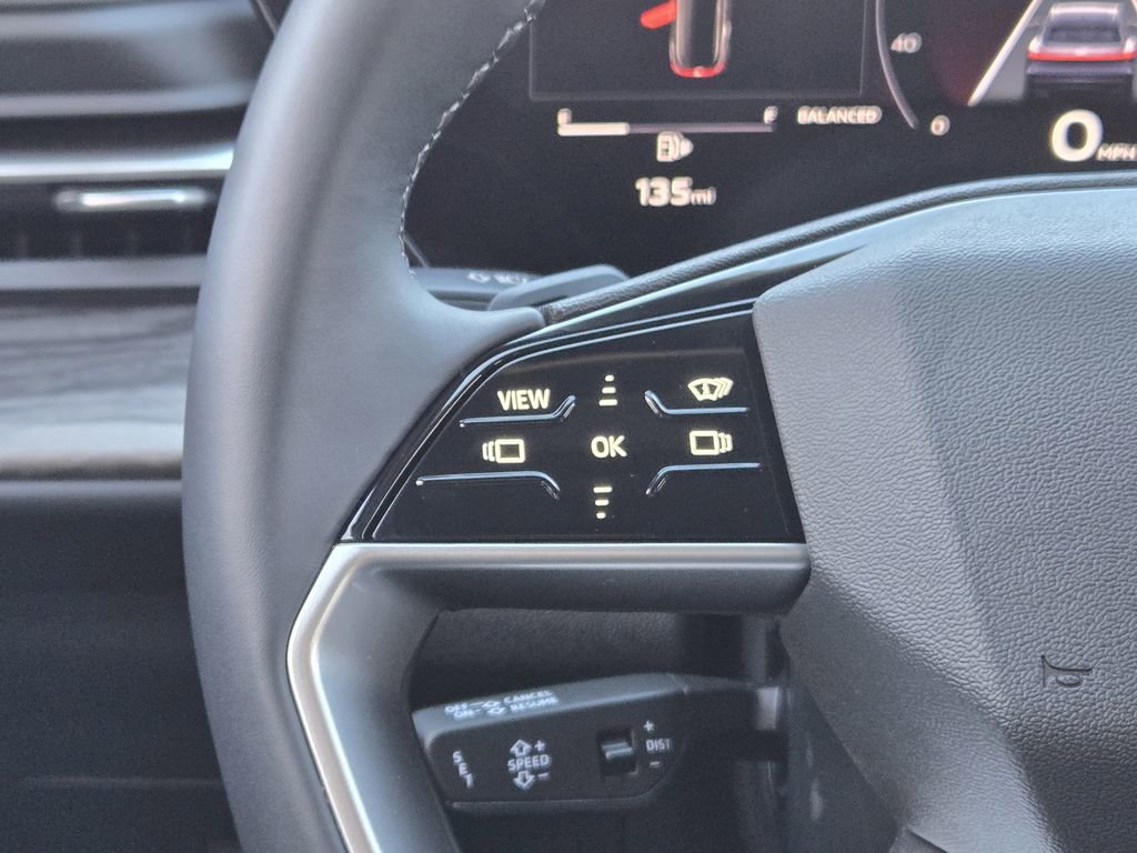 Certified 2025 Audi Q5 Prestige image 36