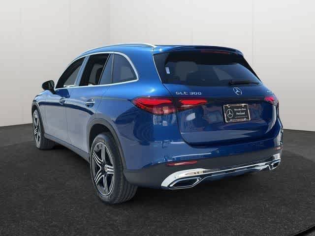 Certified 2026 Mercedes-Benz GLC 300 4MATIC image 6