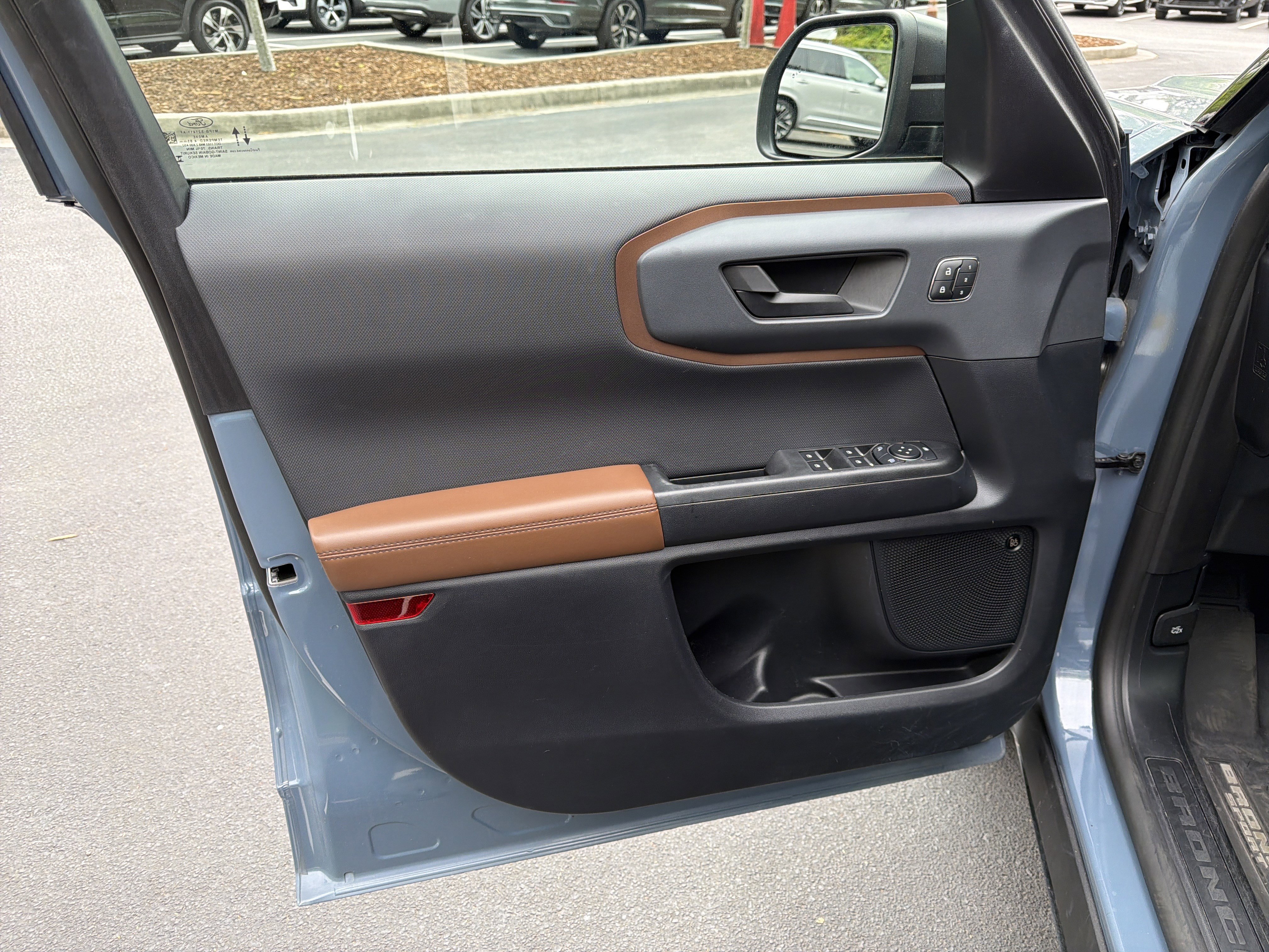 Used 2024 Ford Bronco Sport Outer Banks w/ Tech Package image 14