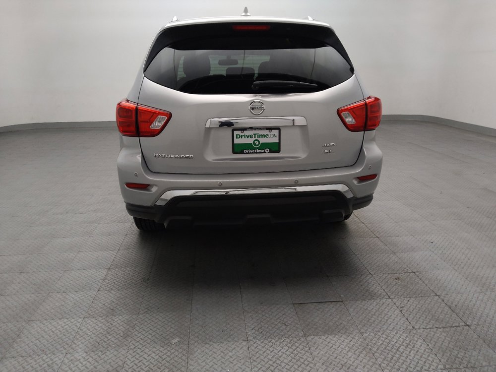 Used 2020 Nissan Pathfinder SL AWD/4WD image 6
