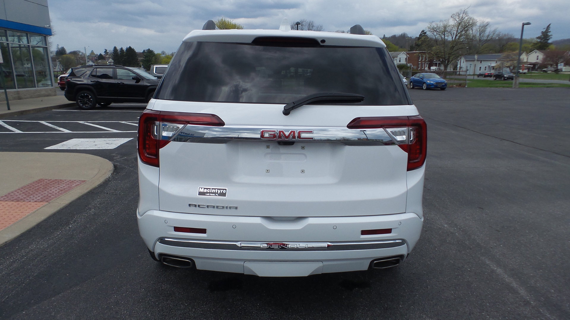 Used 2023 GMC Acadia Denali w/ Denali Ultimate Package FWD image 20
