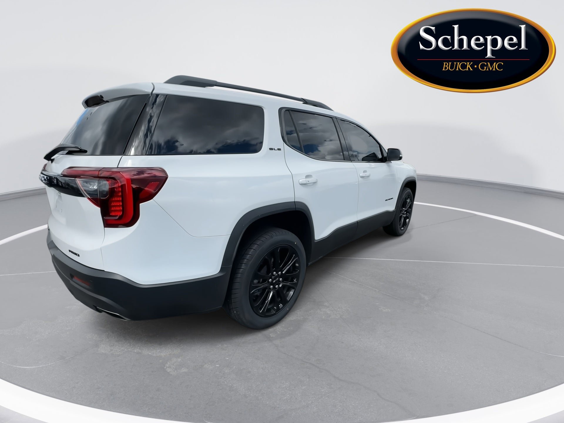 Certified 2023 GMC Acadia SLE w/ Driver Convenience Package AWD/4WD image 8