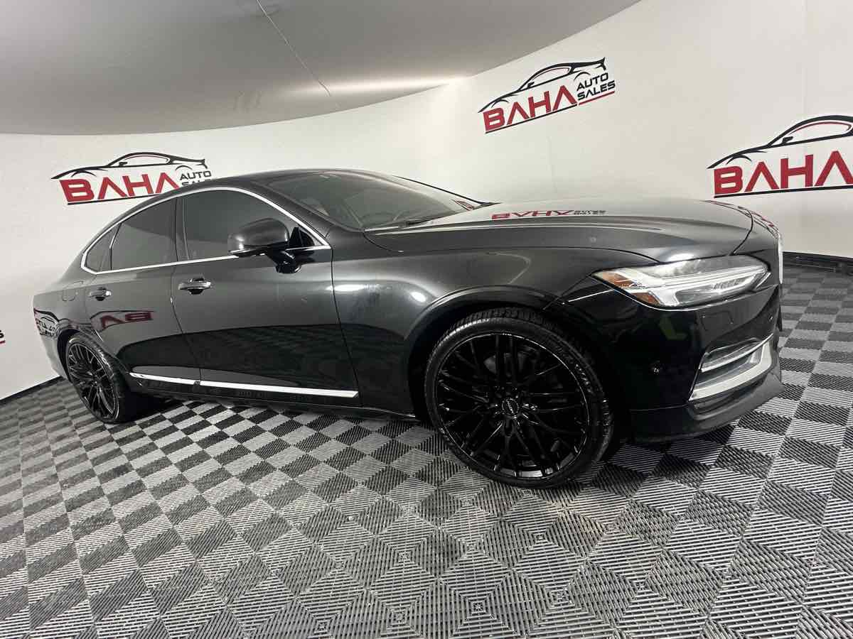 Used 2017 Volvo S90 T6 Inscription w/ Vision Package image 12