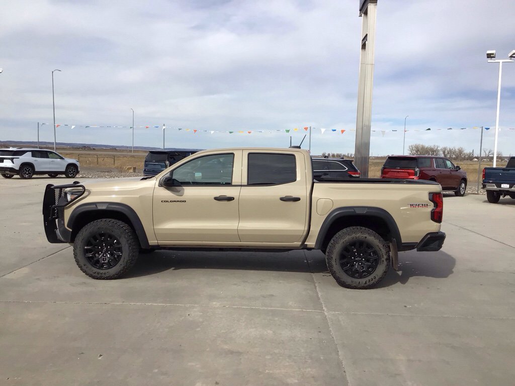 Used 2024 Chevrolet Colorado Trail Boss w/ LPO, Skid Plate Package image 2