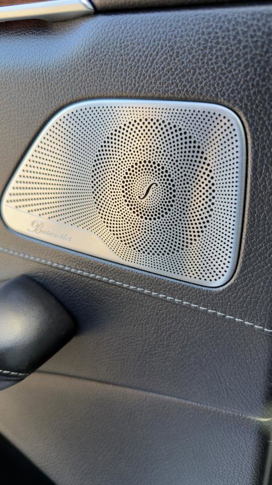 Used 2015 Mercedes-Benz S 550 4dr Sdn S 550 4MATIC image 45