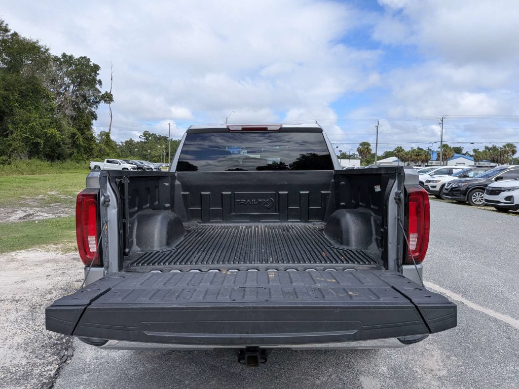 Used 2025 GMC Sierra 1500 SLT RWD image 12