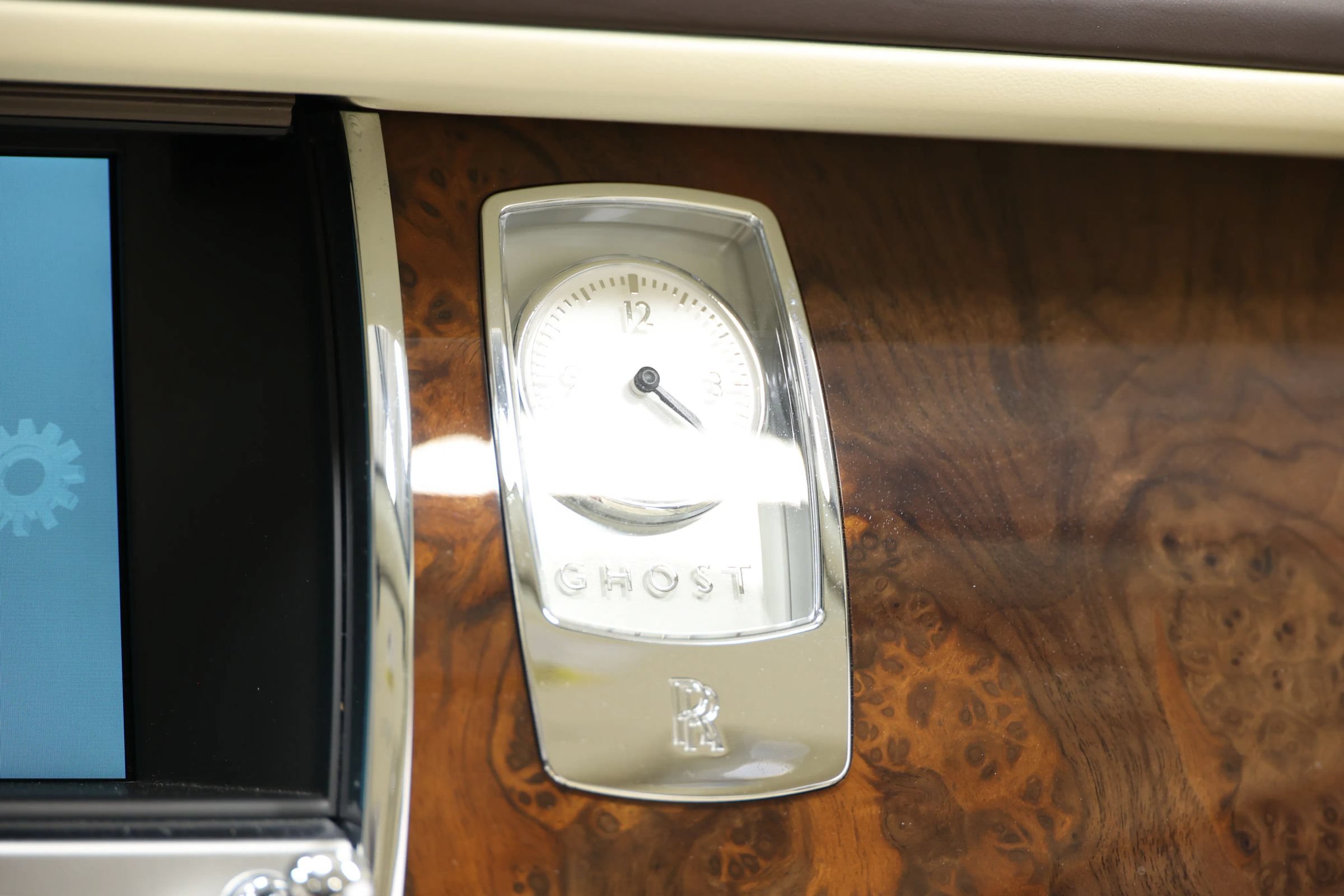 Used 2016 Rolls-Royce Ghost RWD image 42