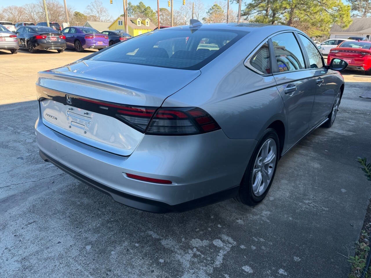 Used 2024 Honda Accord LX image 7