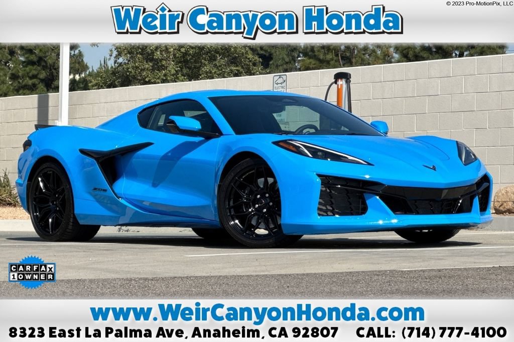 Used 2024 Chevrolet Corvette Z06 w/ Battery Protection Package RWD video 1