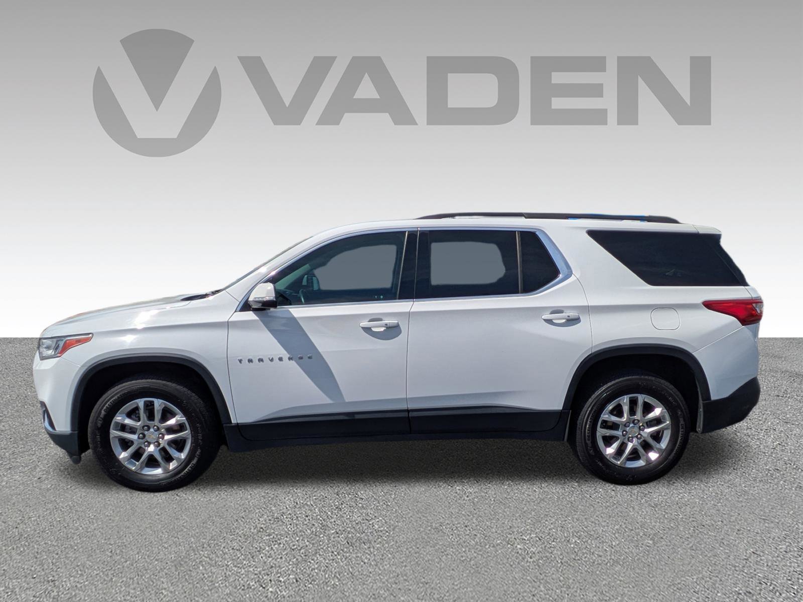 Used 2020 Chevrolet Traverse LT image 30