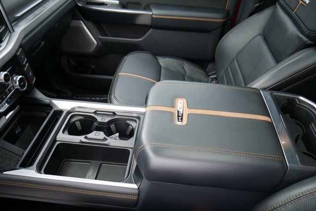 Used 2024 Ford F450 Platinum w/ FX4 Off-Road Package image 26