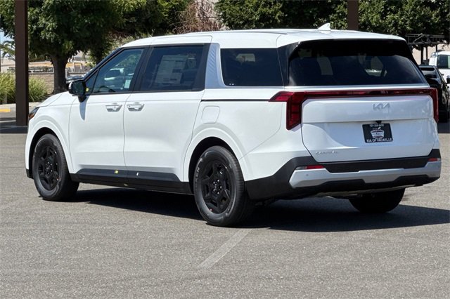 New 2026 Kia Carnival LX image 7