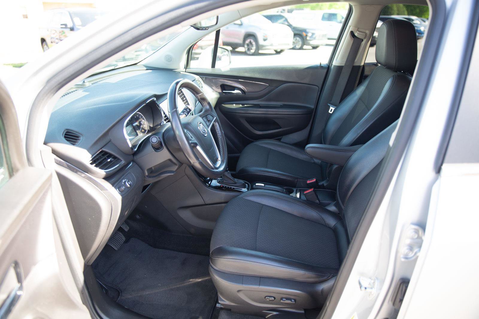 Used 2019 Buick Encore Preferred image 20