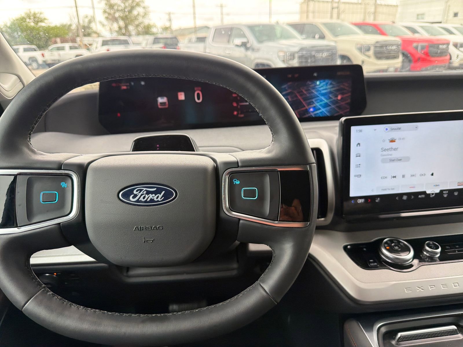 Used 2025 Ford Expedition Active AWD/4WD image 25