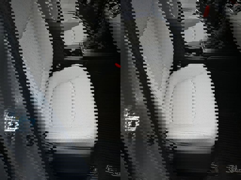 New 2026 Toyota Corolla Cross L image 33