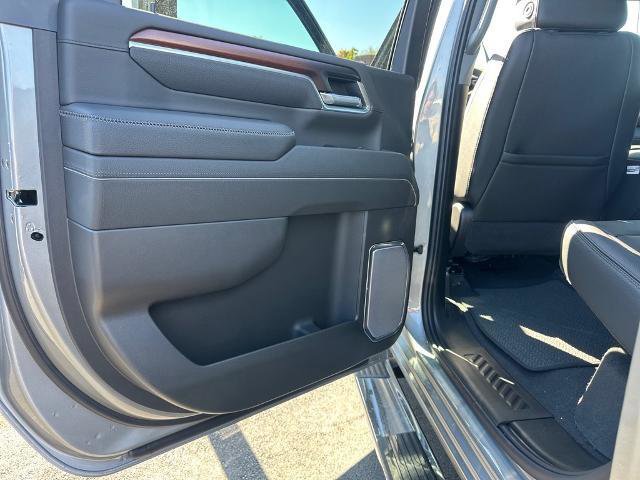New 2026 GMC Sierra 3500 Denali w/ Technology Package image 8