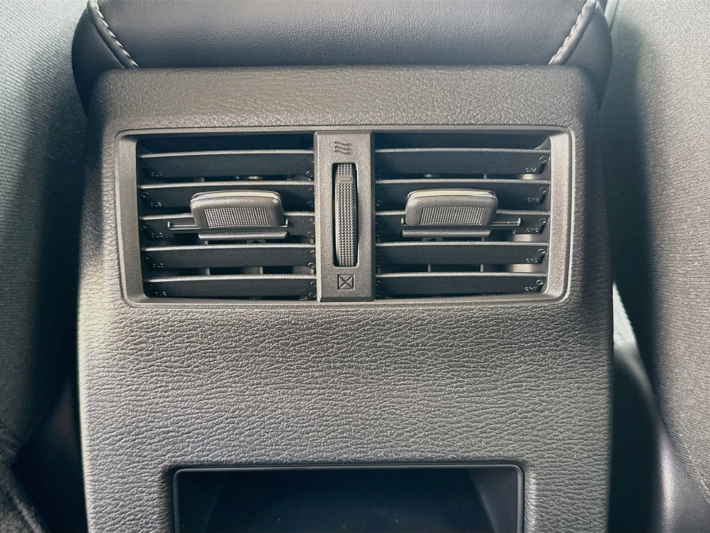 New 2026 Mitsubishi Outlander ES FWD image 25