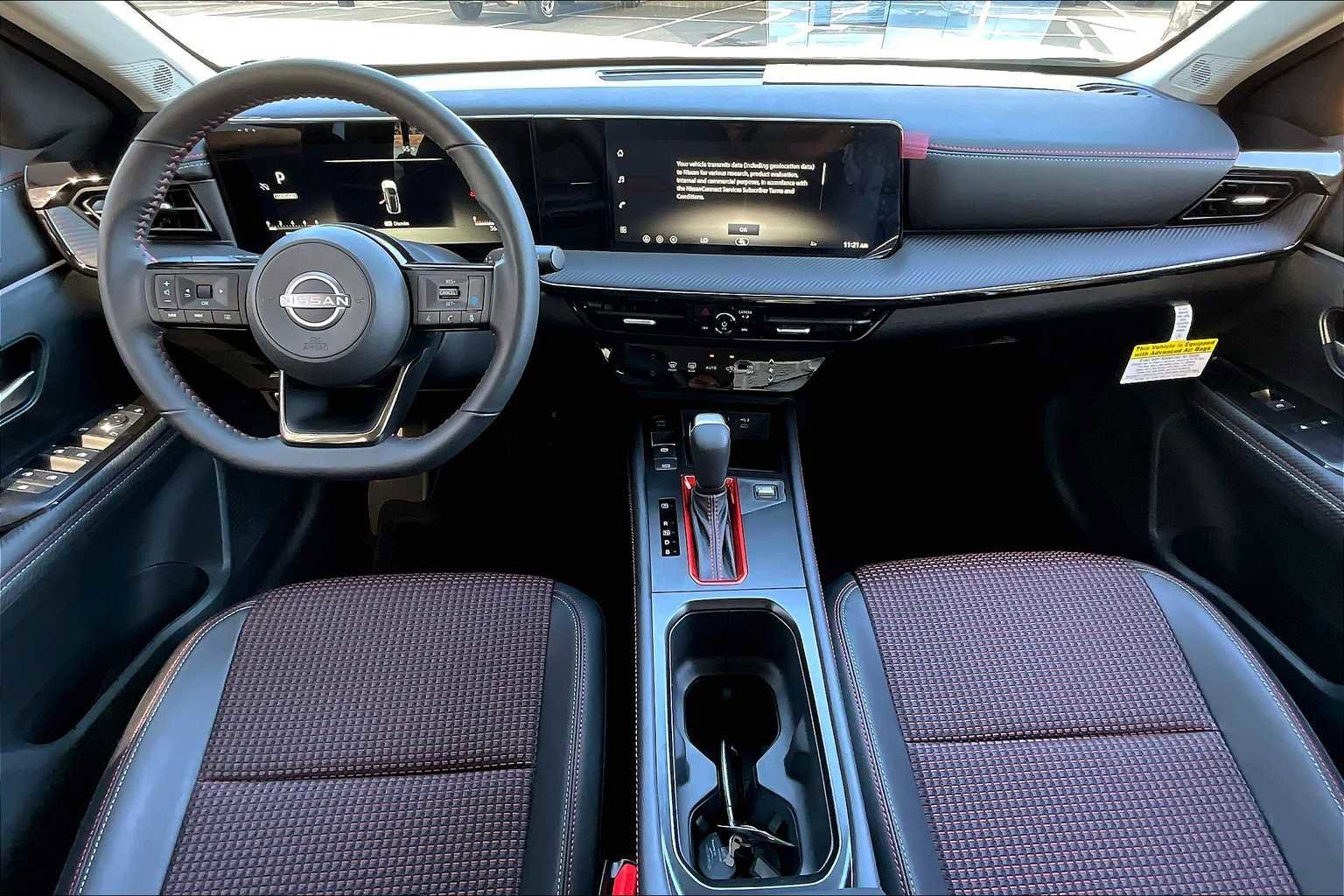 New 2026 Nissan Kicks SR image 5