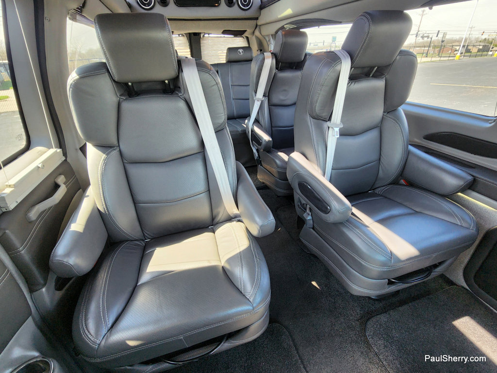 Used 2020 Chevrolet Express 2500 Extended w/ Enhanced Convenience Package RWD image 7