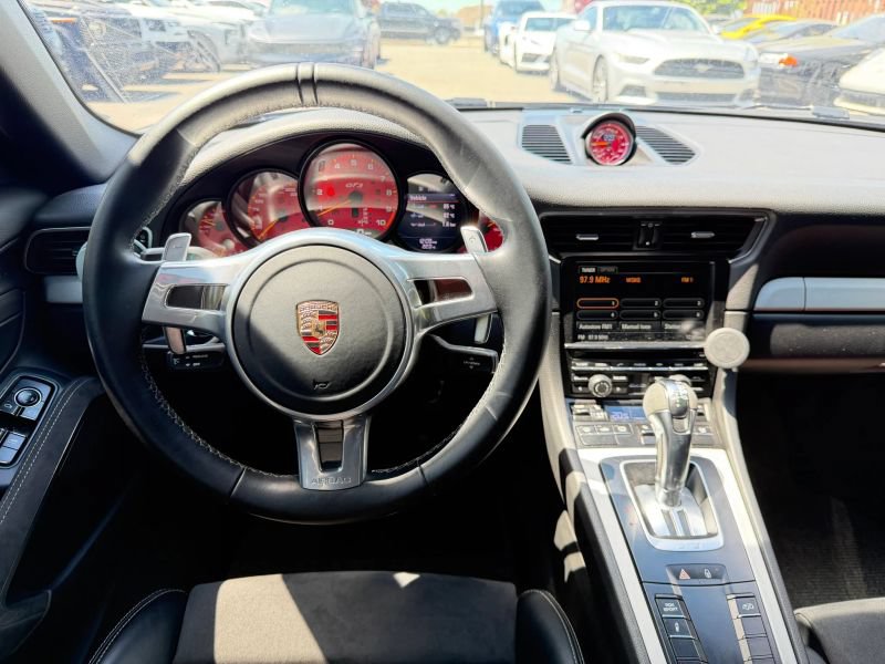 Used 2014 Porsche 911 GT3 RWD image 14