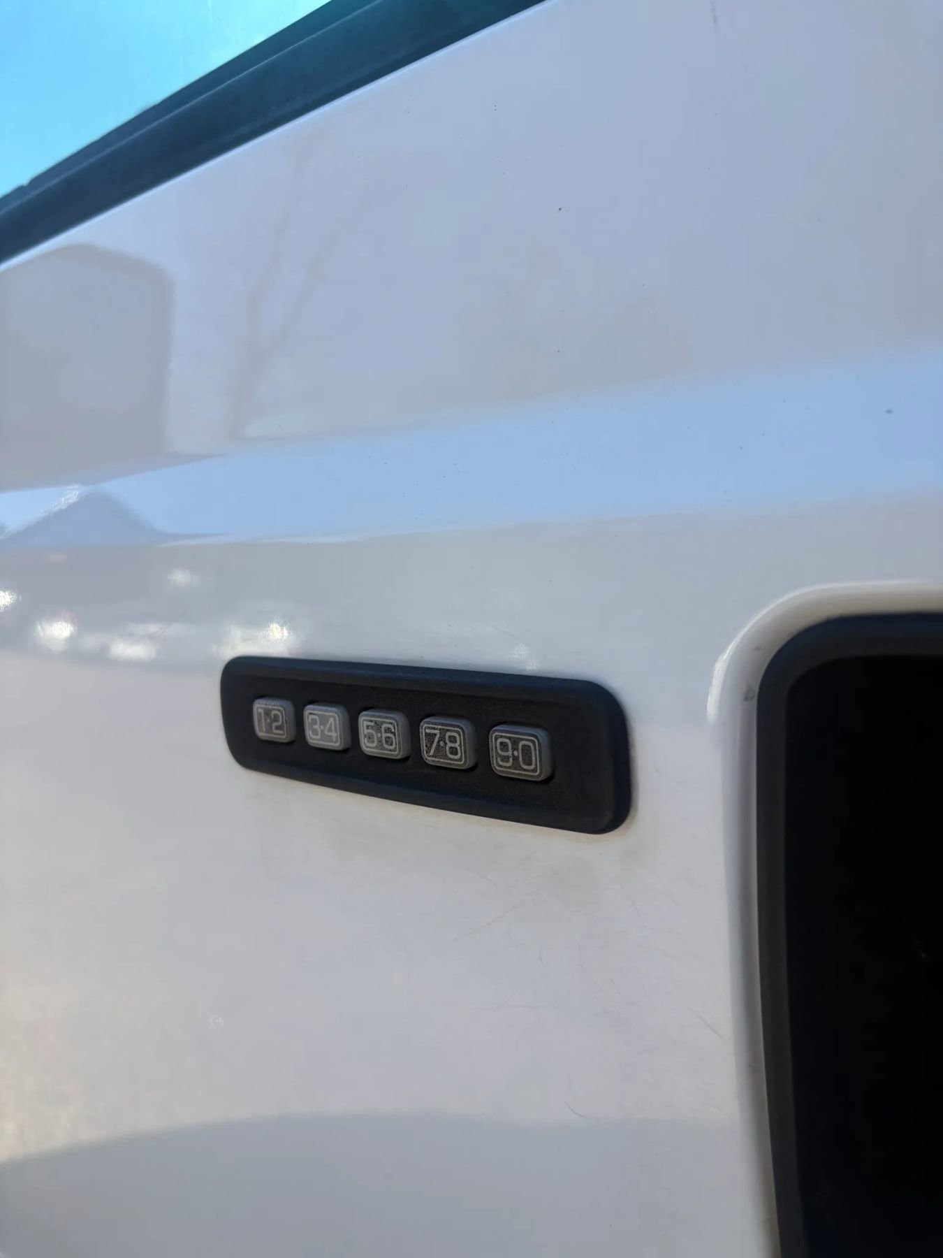 Used 2005 Ford F250 XLT image 46
