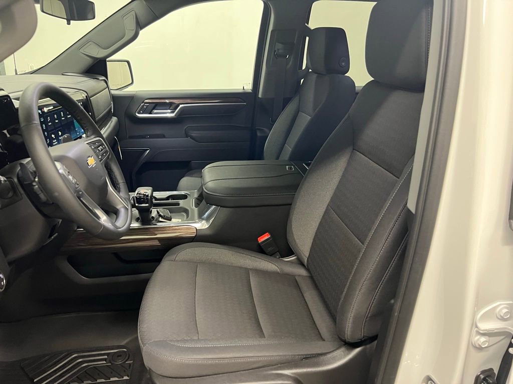 New 2026 Chevrolet Silverado 1500 LT image 26