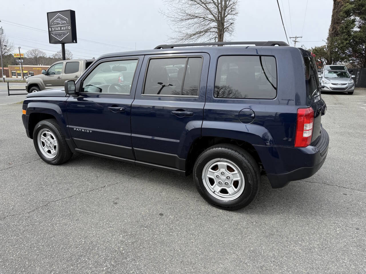 Used 2015 Jeep Patriot Sport w/ Power Value Group image 7