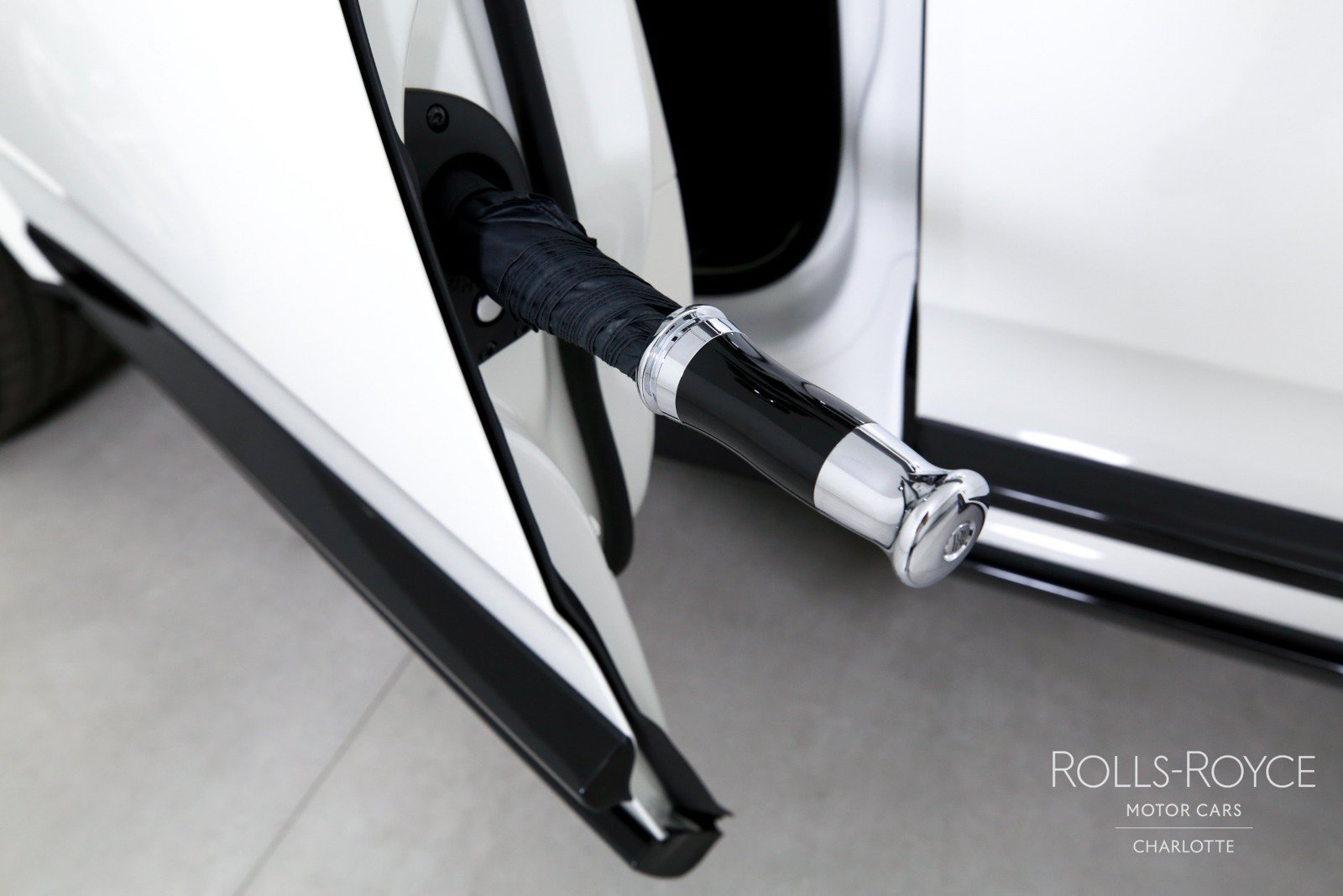 Used 2026 Rolls-Royce Cullinan AWD/4WD image 33
