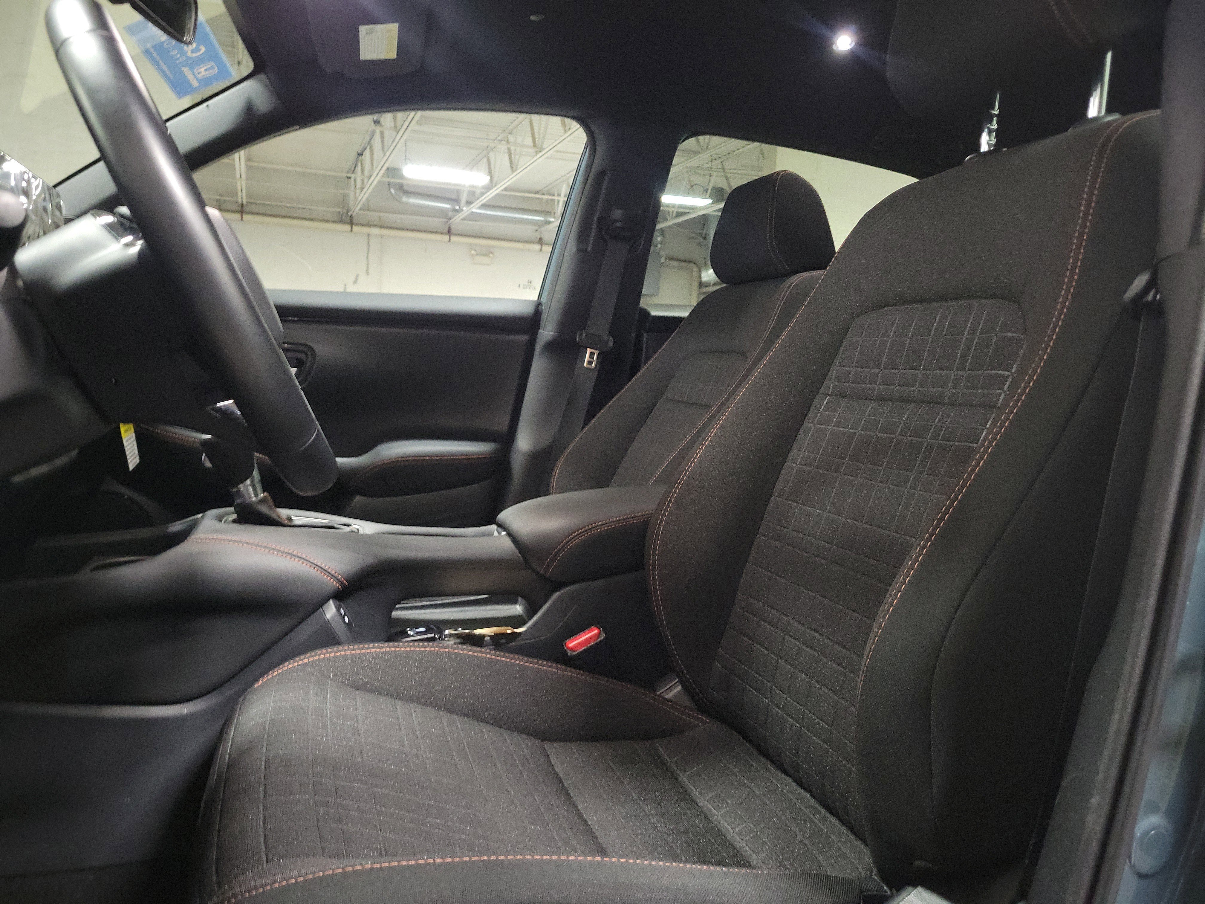 Certified 2025 Honda HR-V Sport image 18