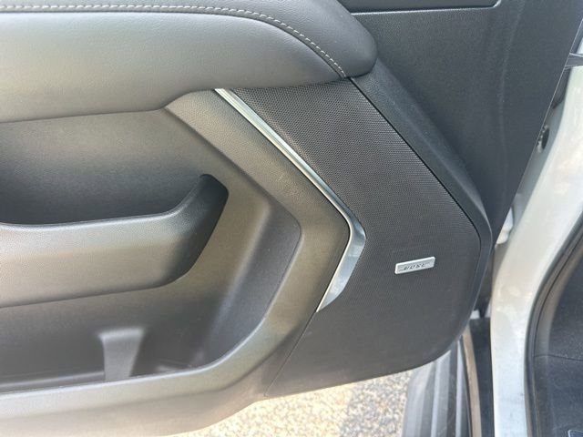 Used 2024 Chevrolet Tahoe LT RWD image 14