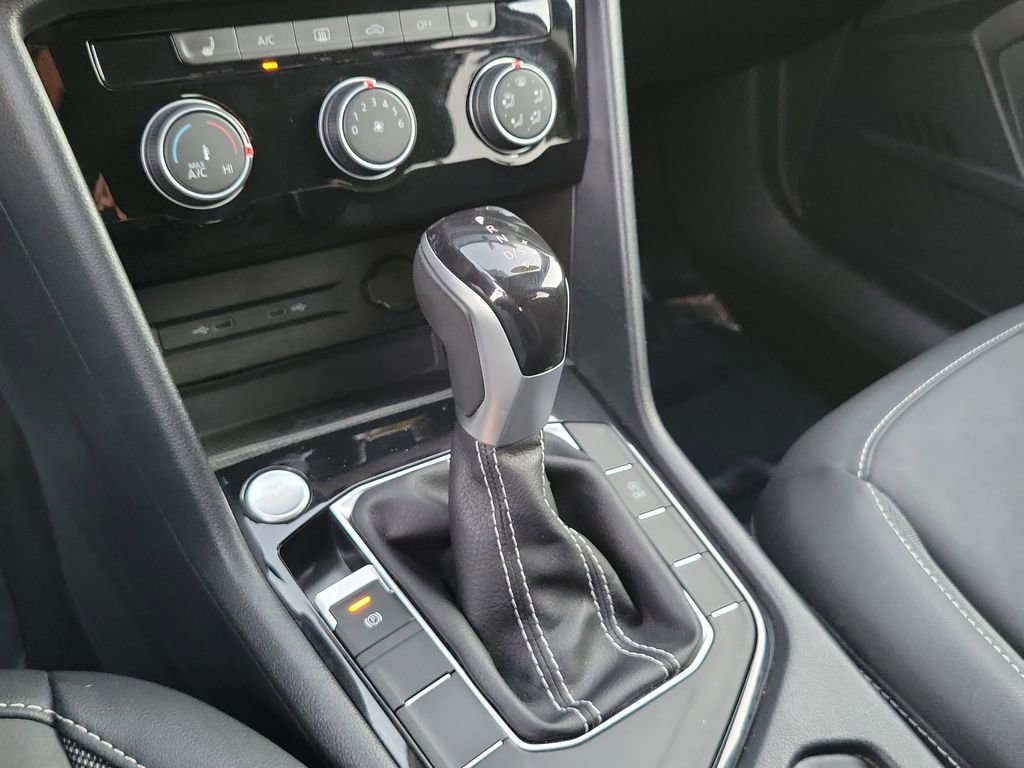 Certified 2023 Volkswagen Taos SE image 22