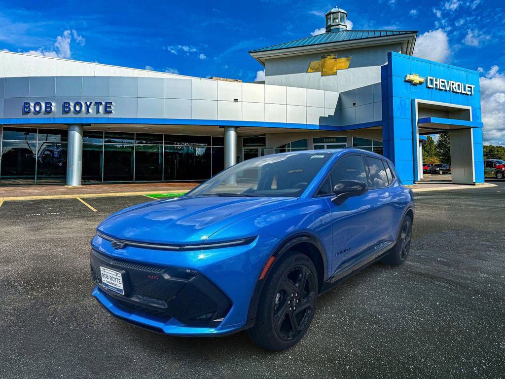 New 2025 Chevrolet Equinox EV RS w/ LPO, Illumination Package image 2