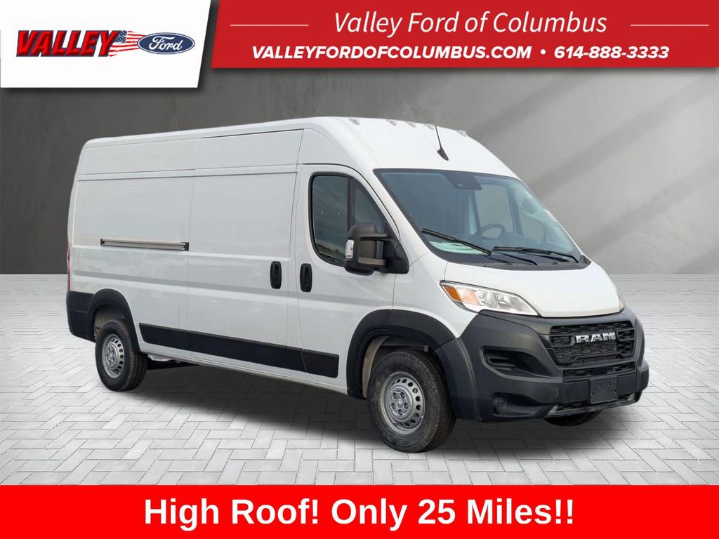 Used 2024 RAM ProMaster 2500 FWD image 1