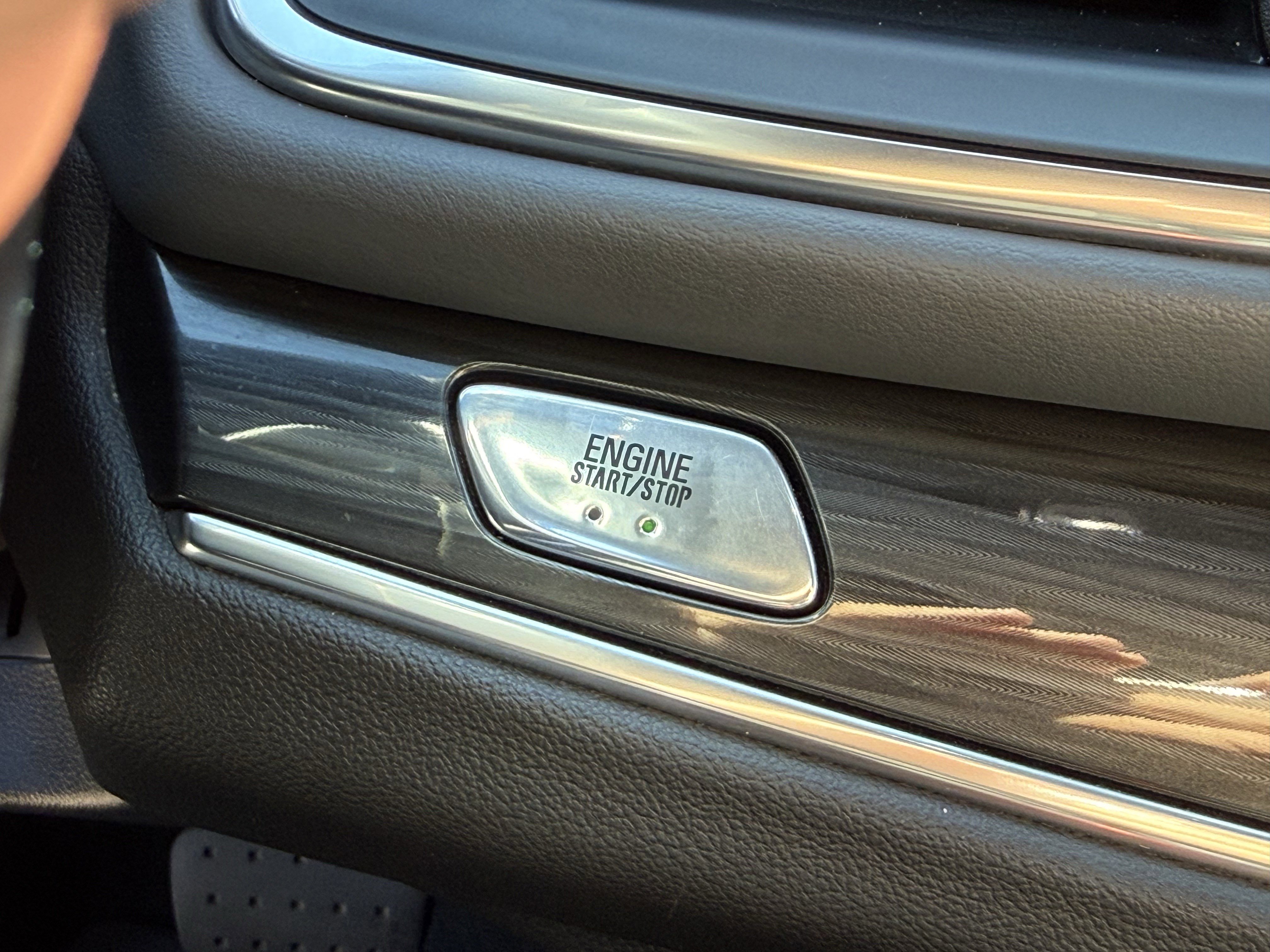 Used 2023 Buick Enclave Essence w/ Sport Touring Edition image 24