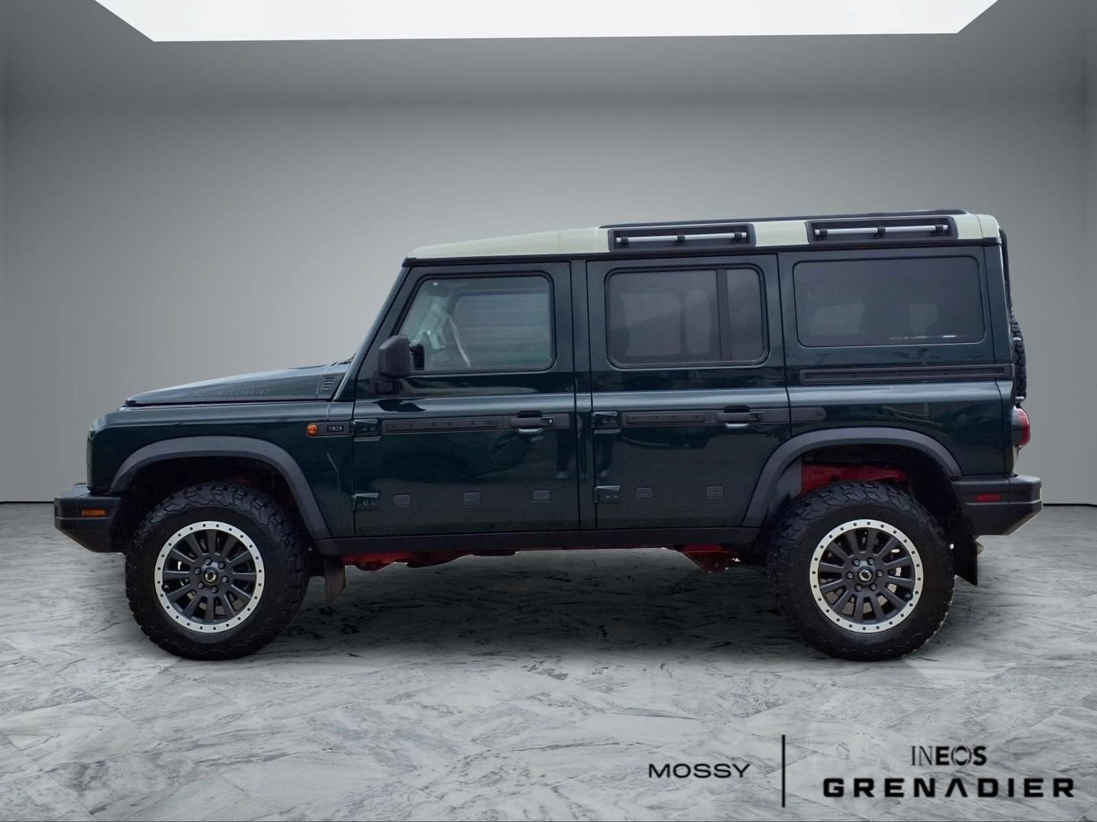 Used 2024 INEOS Grenadier Station Wagon AWD/4WD image 5
