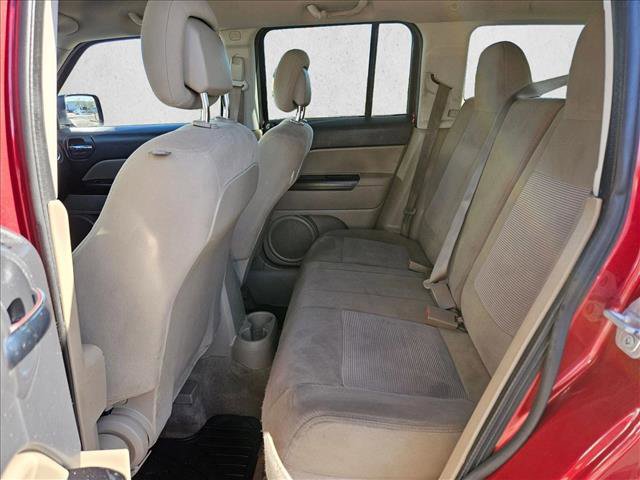 Used 2017 Jeep Patriot Sport w/ Power Value Group image 21