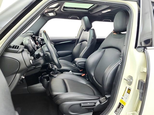 Used 2015 MINI Cooper S image 17