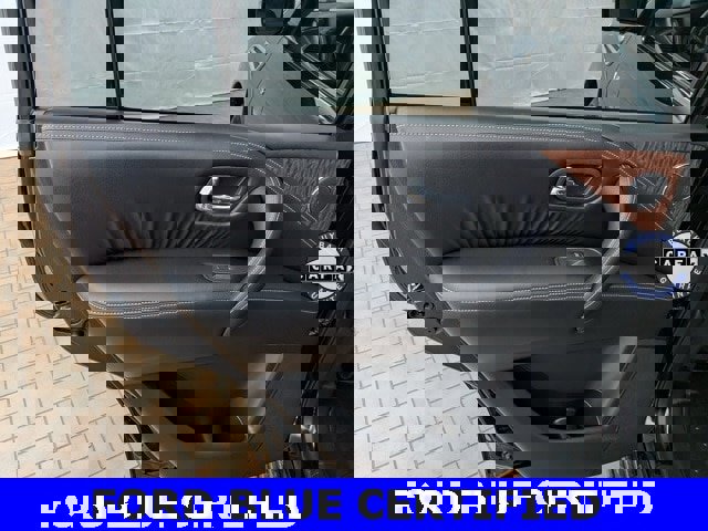 Used 2020 Nissan Armada SL w/ Premium Package image 20