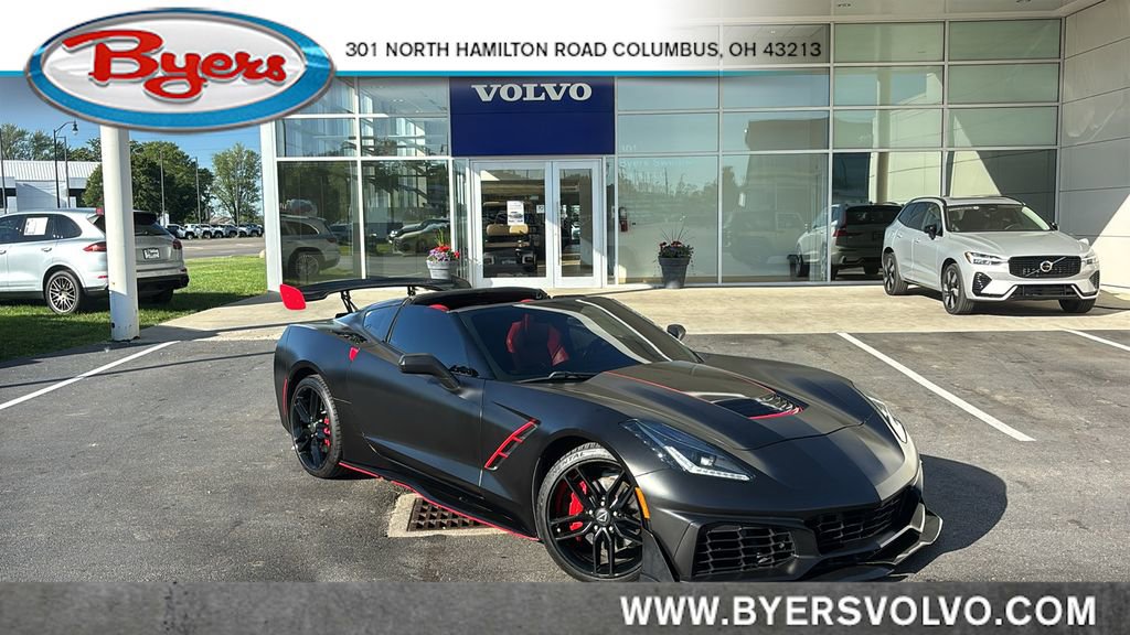 Used 2018 Chevrolet Corvette Stingray Coupe w/ 1LT RWD video 1