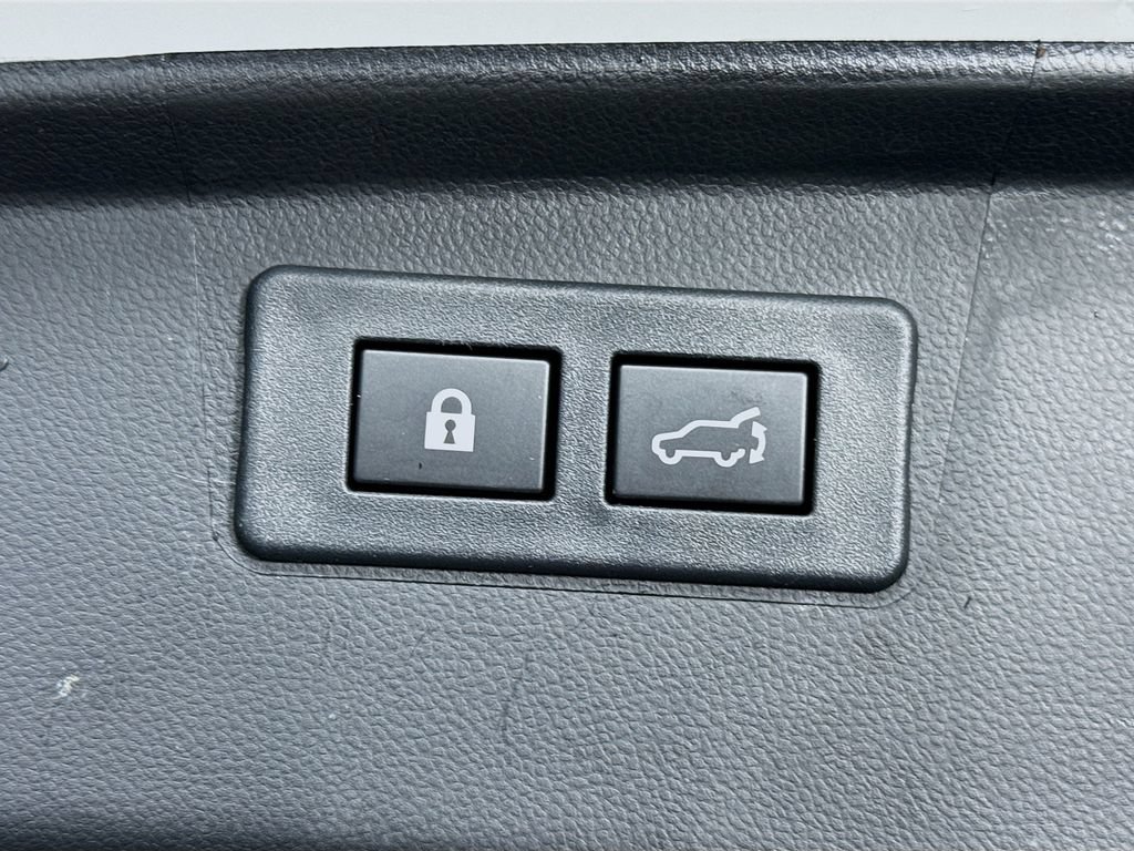 Used 2024 Subaru Outback Premium AWD/4WD image 30