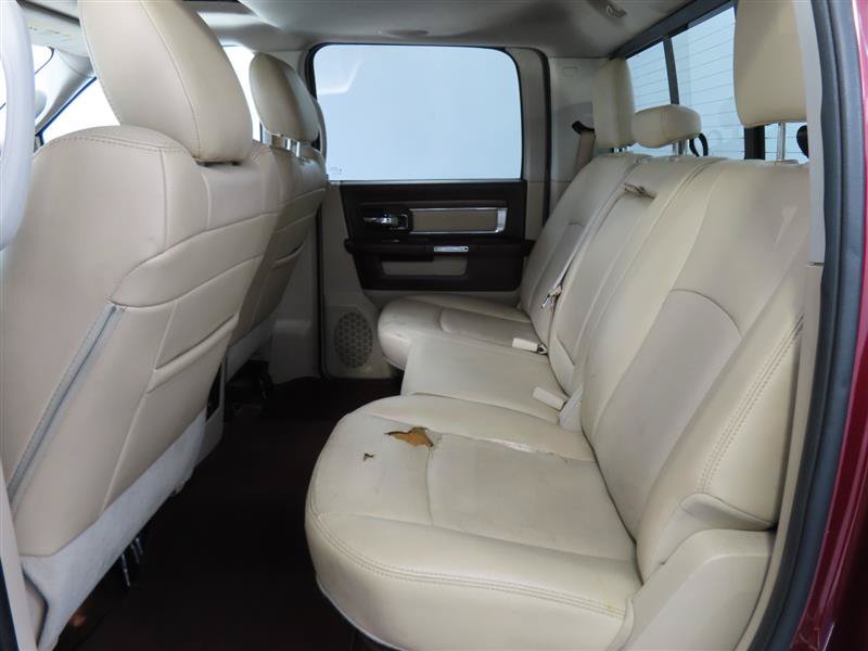 Used 2016 RAM 1500 Laramie w/ Convenience Group AWD/4WD image 31