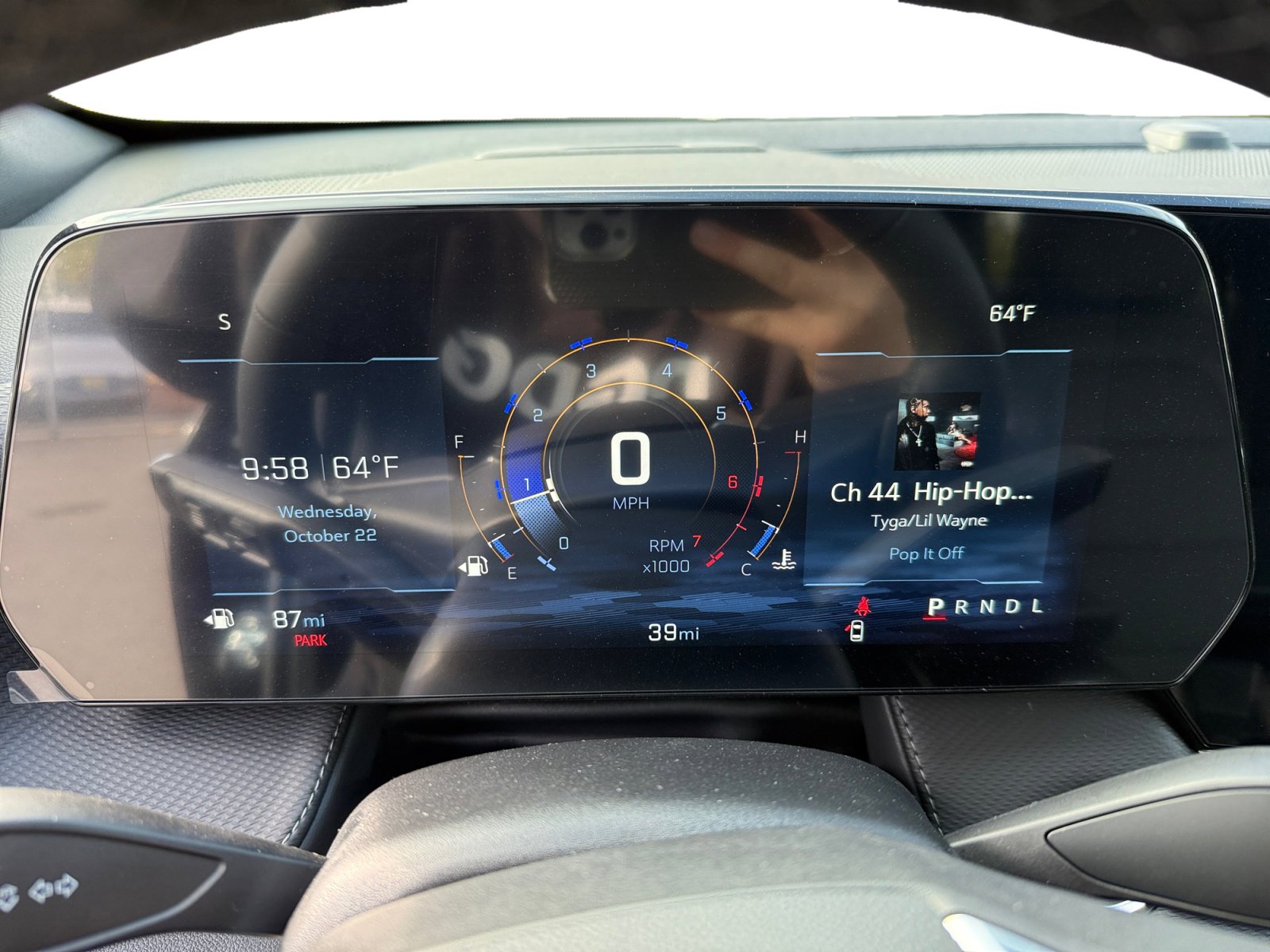 New 2026 Chevrolet Equinox LT w/ Convenience Package II image 11