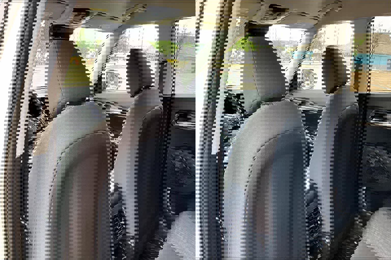 Certified 2024 Kia Seltos LX image 12