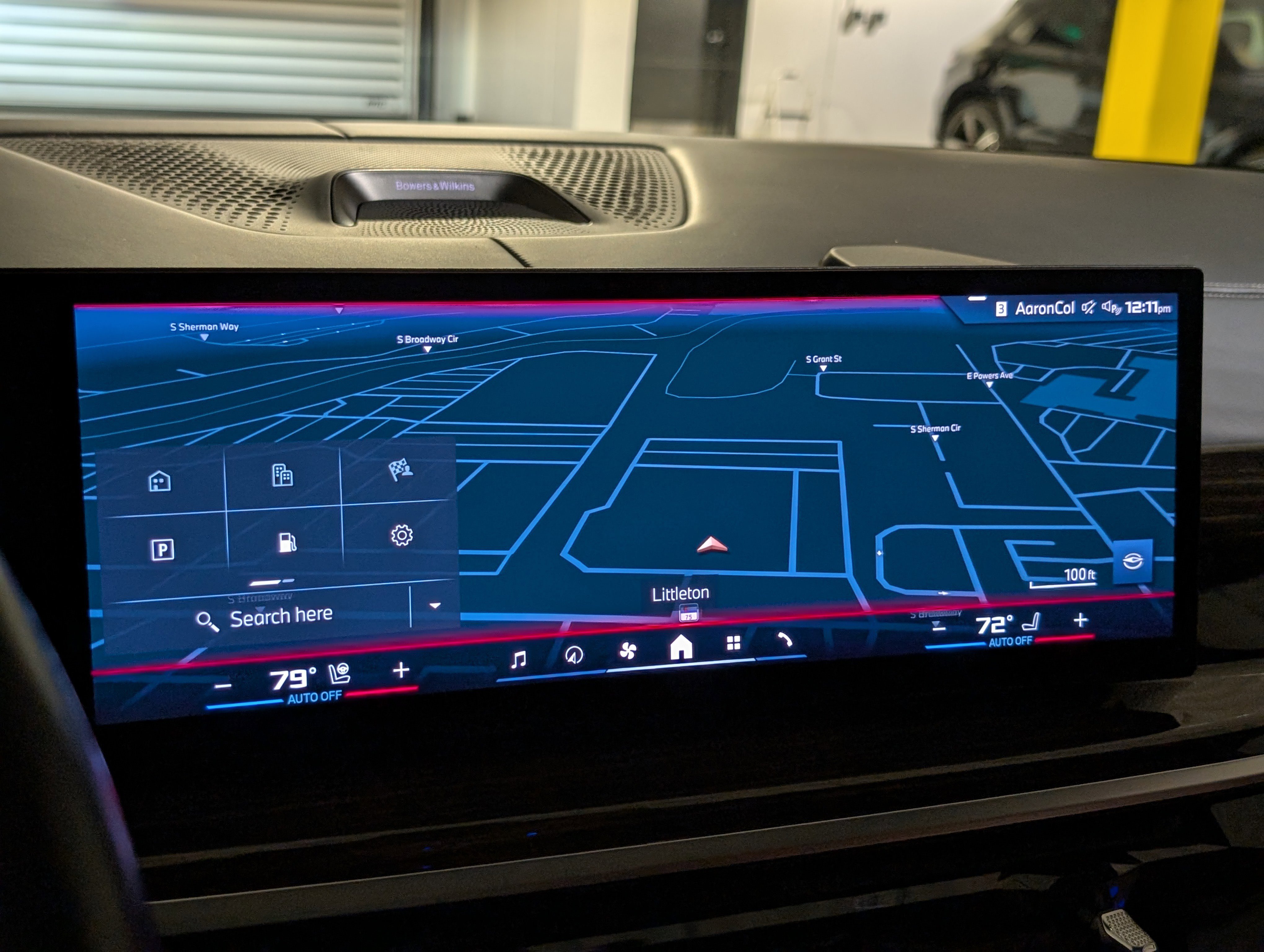 Used 2024 BMW X7 M60i w/ Executive Package image 30