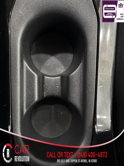 Used 2021 Toyota Corolla LE FWD image 24