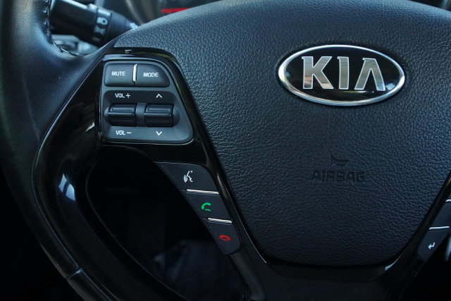 Used 2018 Kia Forte S FWD image 12