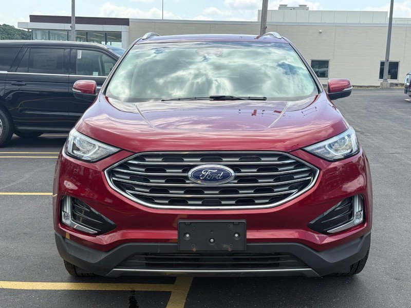 Certified 2019 Ford Edge SEL w/ Equipment Group 201A AWD/4WD image 11